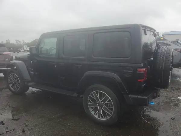 1C4JJXP60PW684754 2023 JEEP WRANGLER - Image 2