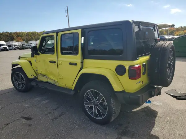 1C4JJXP62PW579729 2023 JEEP WRANGLER - Image 2