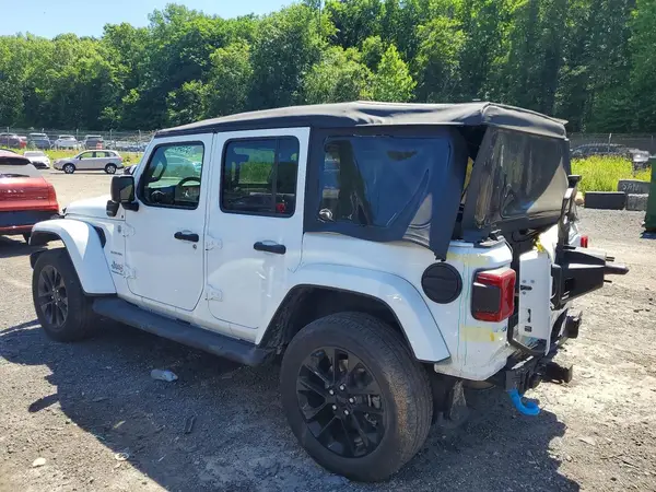 1C4JJXP62PW581173 2023 JEEP WRANGLER - Image 2