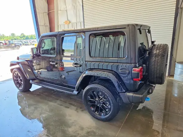 1C4JJXP64PW556775 2023 JEEP WRANGLER - Image 2