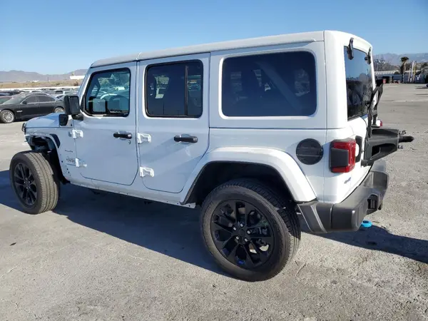 1C4JJXP64PW559384 2023 JEEP WRANGLER - Image 2