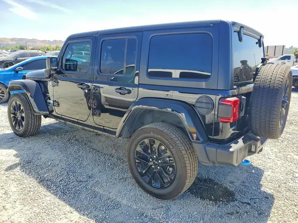 1C4JJXP64PW696146 2023 JEEP WRANGLER - Image 2