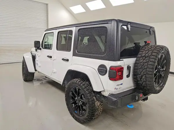 1C4JJXP66PW703663 2023 JEEP WRANGLER - Image 2