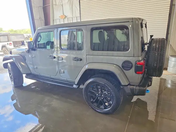 1C4JJXP67PW553966 2023 JEEP WRANGLER - Image 2