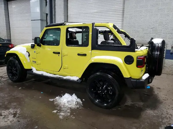 1C4JJXP67PW555815 2023 JEEP WRANGLER - Image 2