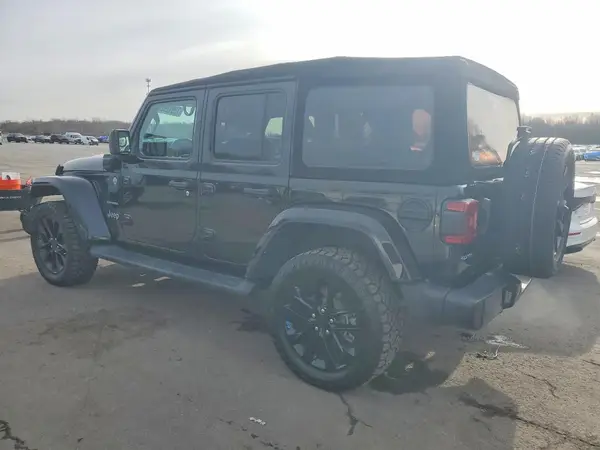 1C4JJXP68PW580254 2023 JEEP WRANGLER - Image 2