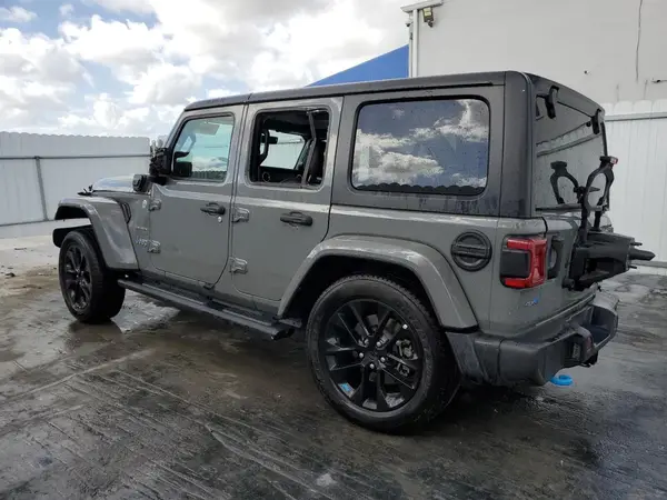 1C4JJXP68PW661058 2023 JEEP WRANGLER - Image 2