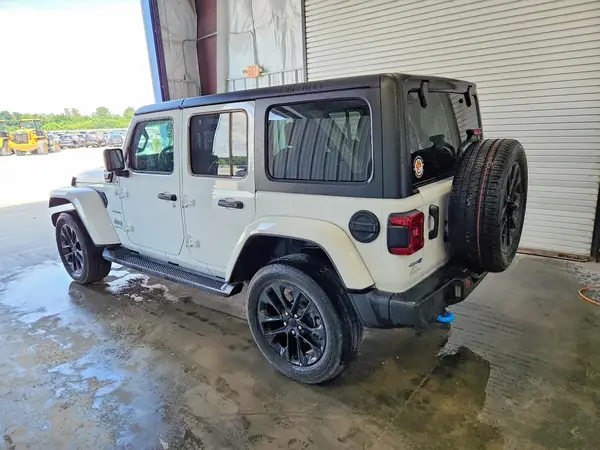 1C4JJXP69PW580943 2023 JEEP WRANGLER - Image 2