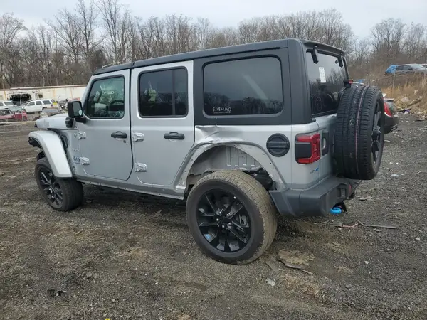 1C4JJXP6XPW630393 2023 JEEP WRANGLER - Image 2