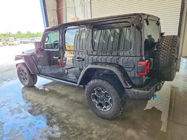 1C4JJXR64PW501028 2023 JEEP WRANGLER - Image 2