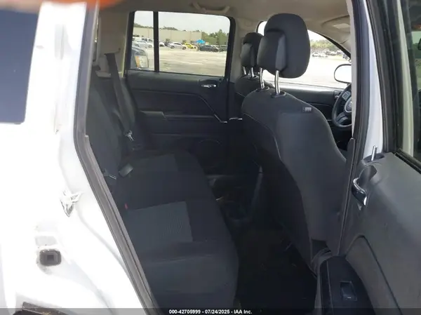 1C4NJCBA0GD553647 2016 JEEP COMPASS - Image 8