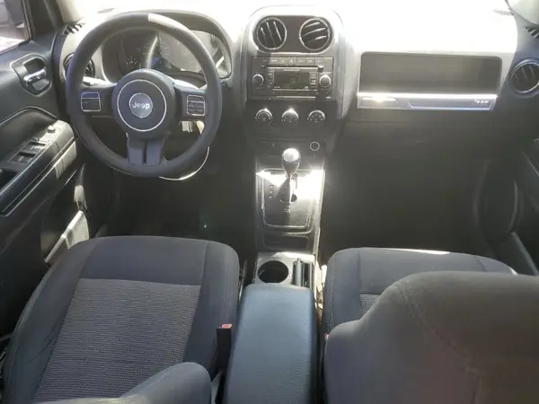 1C4NJCBA0GD568150 2016 JEEP COMPASS - Image 8