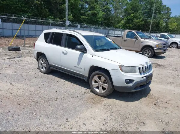 1C4NJCBA0GD569119 2016 JEEP COMPASS - Image 1
