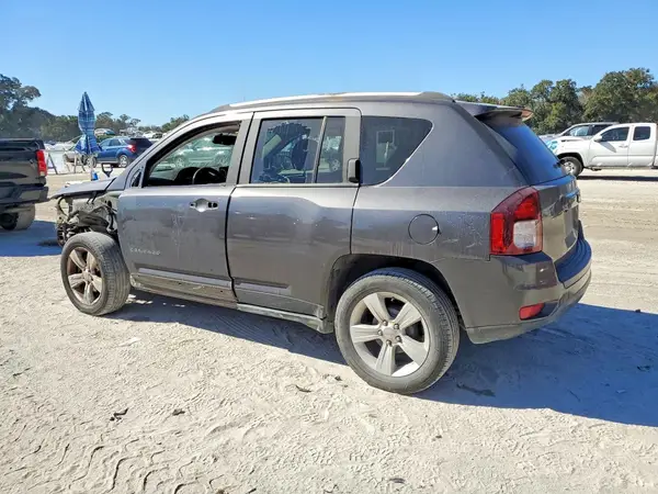 1C4NJCBA0GD611255 2016 JEEP COMPASS - Image 2