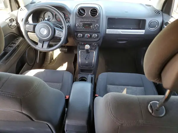 1C4NJCBA0GD633885 2016 JEEP COMPASS - Image 8