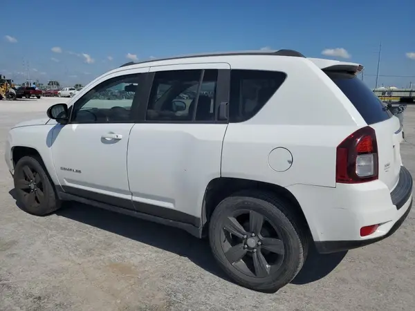 1C4NJCBA0GD640674 2016 JEEP COMPASS - Image 2
