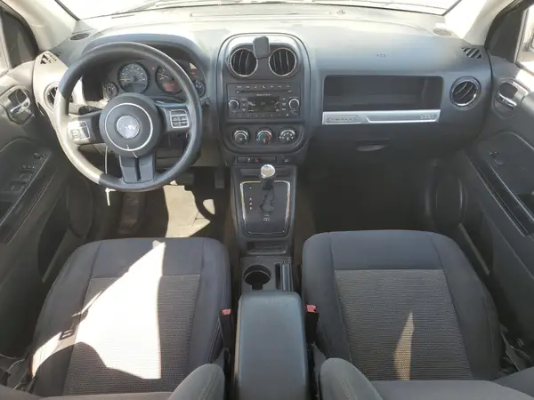 1C4NJCBA0GD640674 2016 JEEP COMPASS - Image 8
