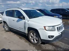 1C4NJCBA0GD641811 2016 JEEP COMPASS