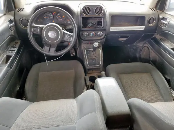 1C4NJCBA0GD665879 2016 JEEP COMPASS - Image 8