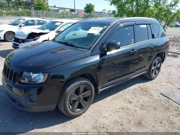 1C4NJCBA0GD675120 2016 JEEP COMPASS - Image 2