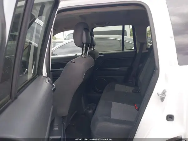 1C4NJCBA0GD688840 2016 JEEP COMPASS - Image 8