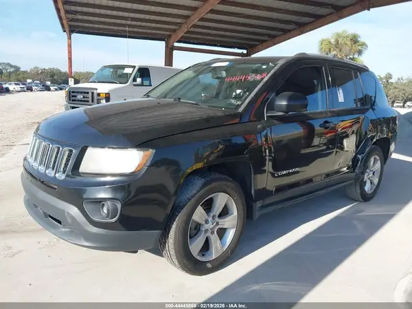 1C4NJCBA0GD704924 2016 JEEP COMPASS - Image 2