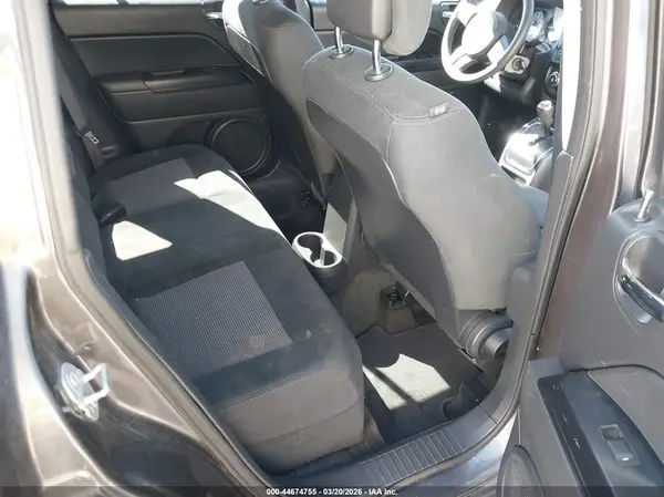 1C4NJCBA0GD705491 2016 JEEP COMPASS - Image 8