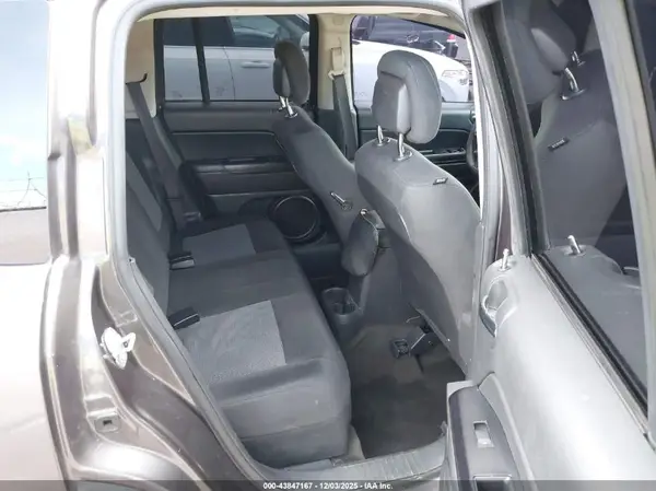 1C4NJCBA0GD722260 2016 JEEP COMPASS - Image 8