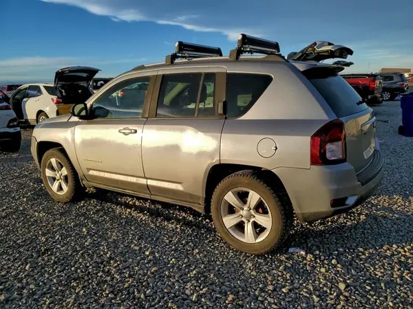 1C4NJCBA0GD742721 2016 JEEP COMPASS - Image 2