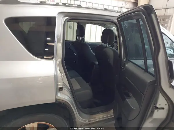 1C4NJCBA0HD123859 2017 JEEP COMPASS - Image 8