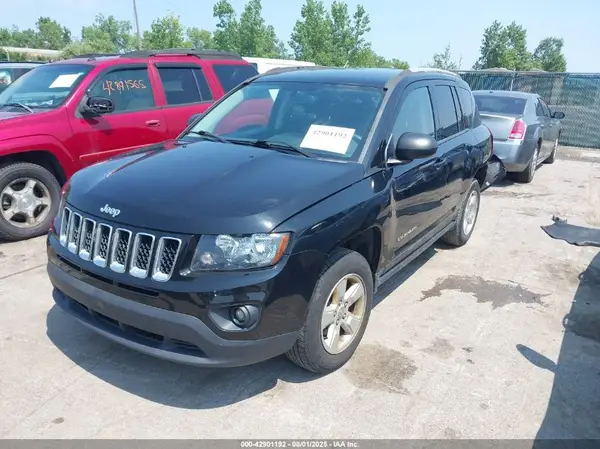 1C4NJCBA0HD141536 2017 JEEP COMPASS - Image 2