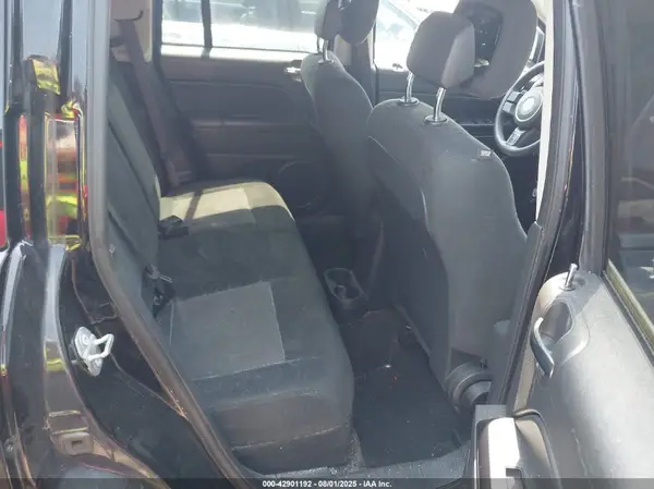 1C4NJCBA0HD141536 2017 JEEP COMPASS - Image 8