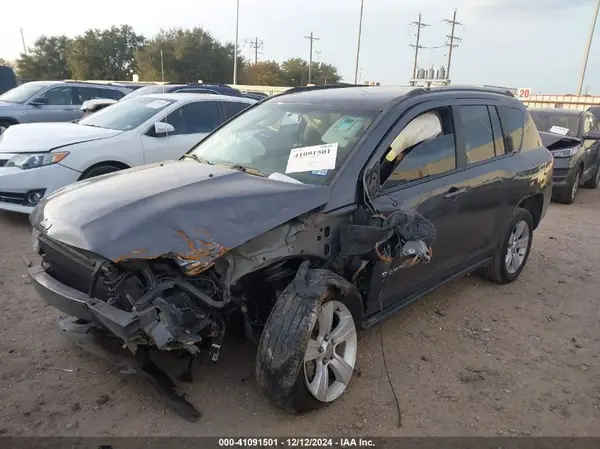 1C4NJCBA0HD146641 2017 JEEP COMPASS - Image 2