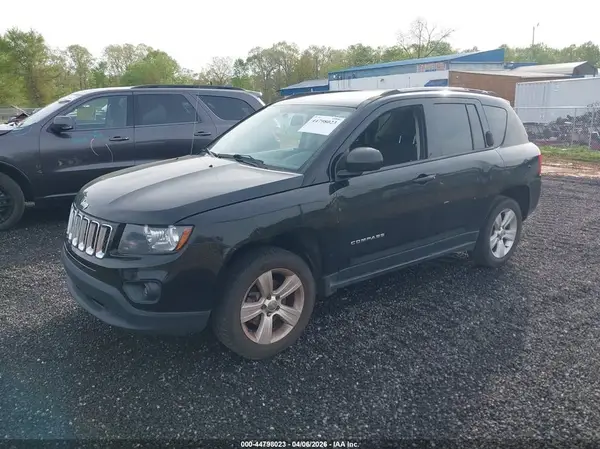 1C4NJCBA0HD147952 2017 JEEP COMPASS - Image 2