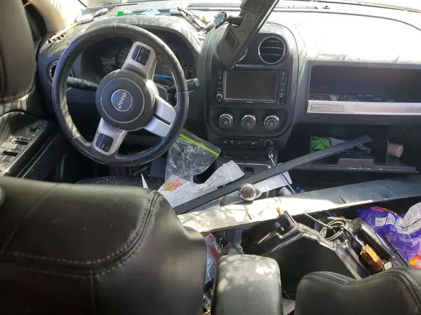 1C4NJCBA0HD173841 2017 JEEP COMPASS - Image 8