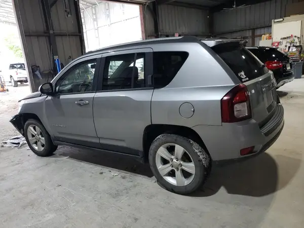 1C4NJCBA1GD512864 2016 JEEP COMPASS - Image 2