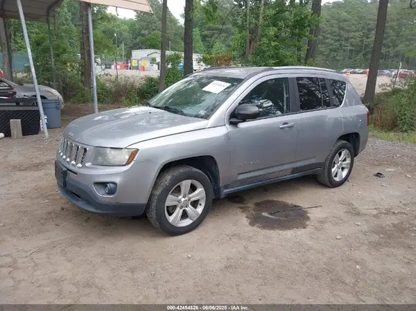 1C4NJCBA1GD665471 2016 JEEP COMPASS - Image 2