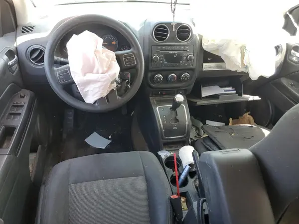1C4NJCBA1GD687955 2016 JEEP COMPASS - Image 8