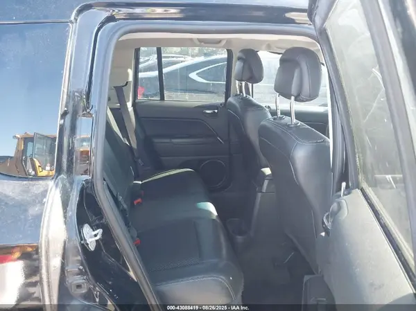 1C4NJCBA1GD711235 2016 JEEP COMPASS - Image 8