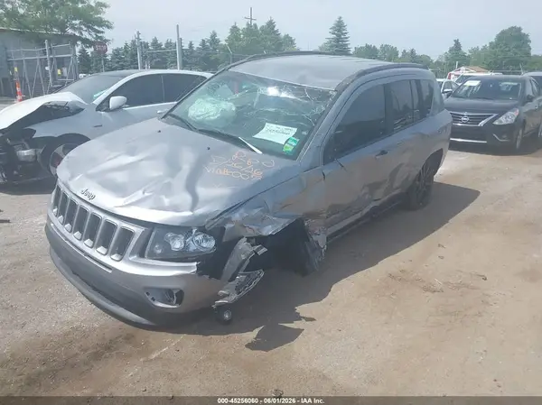 1C4NJCBA1GD740072 2016 JEEP COMPASS - Image 2
