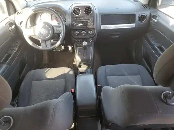1C4NJCBA1HD124440 2017 JEEP COMPASS - Image 8
