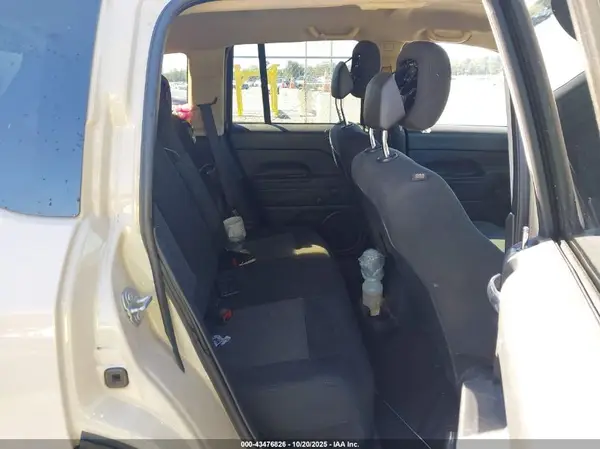1C4NJCBA1HD185741 2017 JEEP COMPASS - Image 8