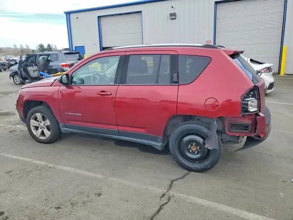 1C4NJCBA2GD513134 2016 JEEP COMPASS - Image 2