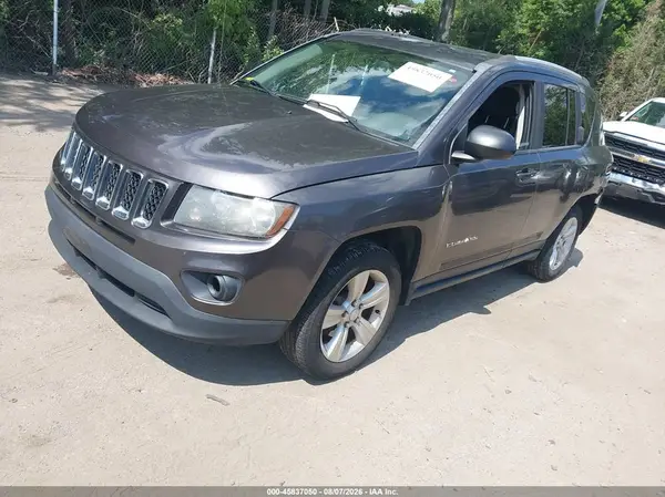 1C4NJCBA2GD553598 2016 JEEP COMPASS - Image 2