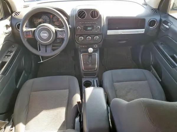 1C4NJCBA2GD561023 2016 JEEP COMPASS - Image 8