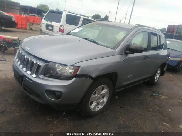 1C4NJCBA2GD603688 2016 JEEP COMPASS - Image 2