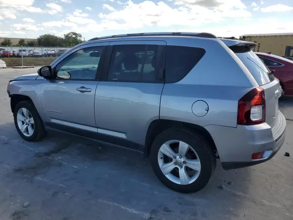 1C4NJCBA2GD615632 2016 JEEP COMPASS - Image 2
