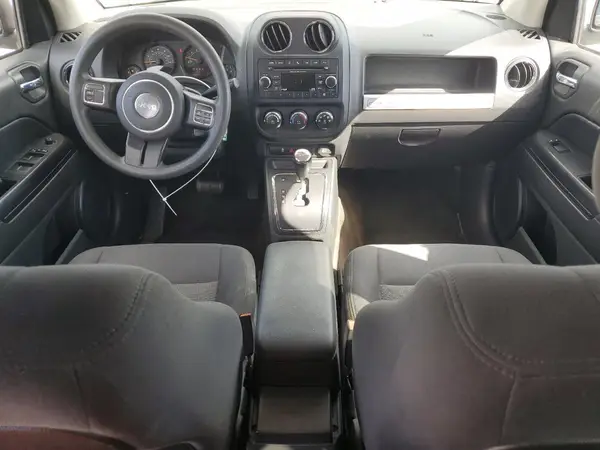 1C4NJCBA2GD615632 2016 JEEP COMPASS - Image 8