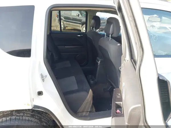 1C4NJCBA2GD615646 2016 JEEP COMPASS - Image 8