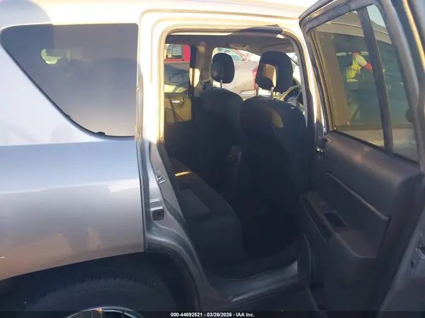 1C4NJCBA2GD634004 2016 JEEP COMPASS - Image 8